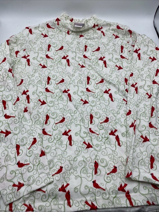 American Sweetheart Tops - Vintage Cardinal All Over Print Long Sleeve Turtle Neck Holiday Whimsical Med